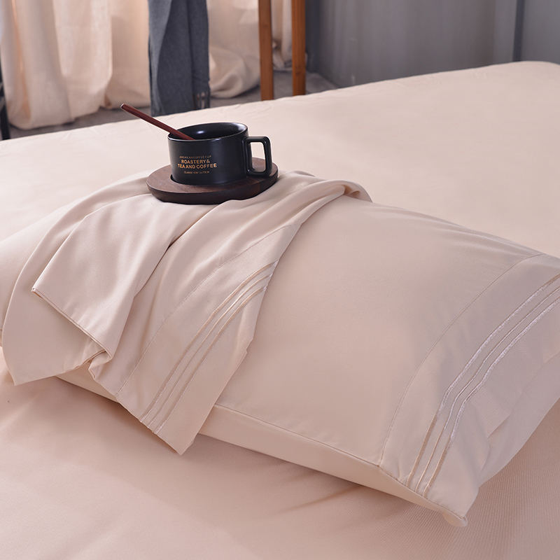 Meaisín Breathable Clasaiceach Bileog Satin In-Nighte As 4